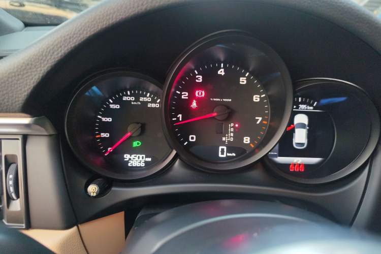 Used Porsche Macan 2018 Macan 2.0T