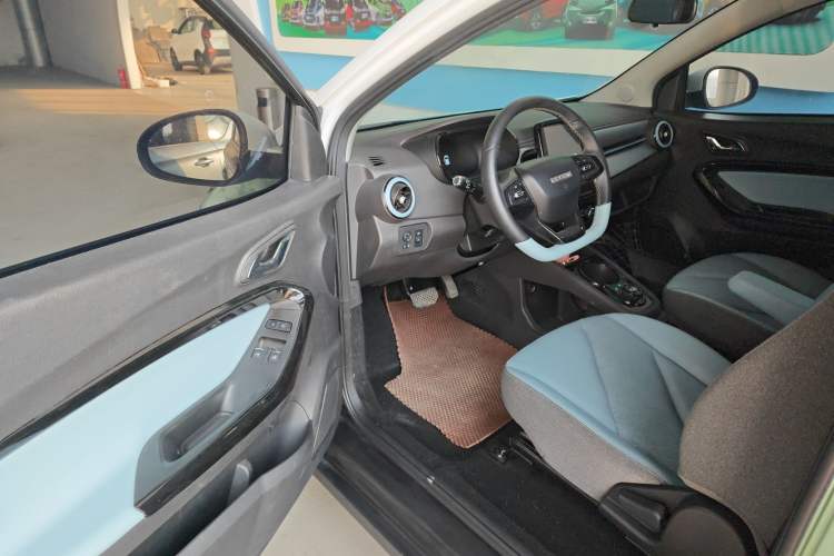 Used Chery Little Ant 2022 Sweet Pink Edition Half-Sugar Version Lithium Iron Phosphate 30 kW 301 km