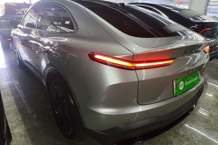 Used ONVO L60 2024 60 kWh Rear-Drive Version
