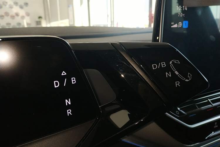 Used Volkswagen ID.4 CROZZ 2024 PRIME