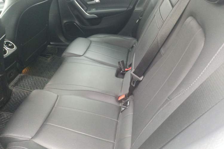 Used Mercedes-Benz A-Class 2022 Restyled A 200 L Sport Sedan Fashion Version
