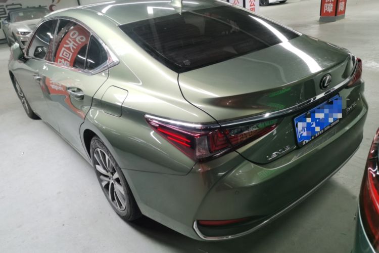 TDK.VehicleDetails.img