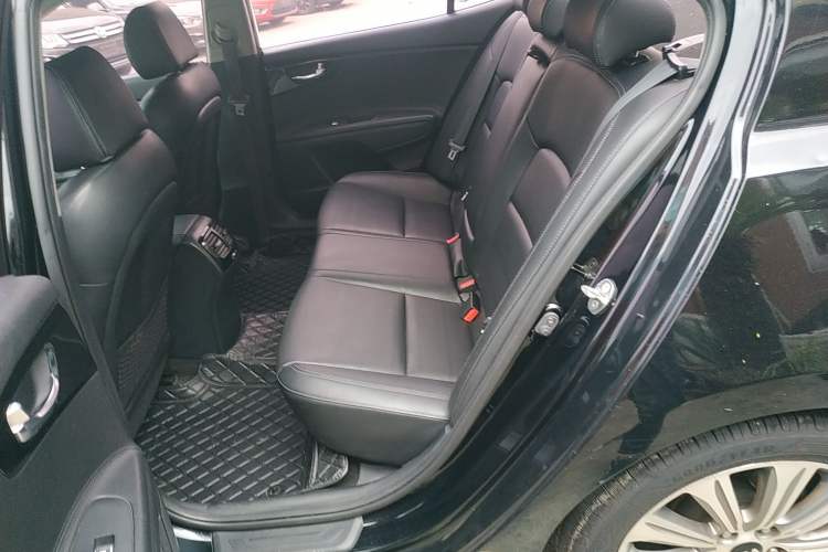 Used Kia K4 2015 1.8L Automatic GLS Special
