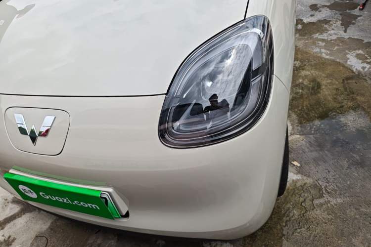 Used Wuling Hongguang MINIEV 2025 Four-Door Version Advanced Edition
