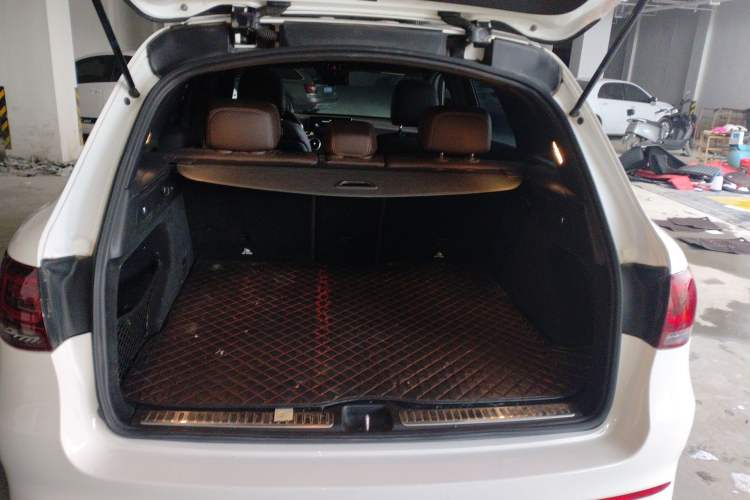 Used Mercedes-Benz GLC 2022 GLC 300 L 4MATIC Dynamic Model