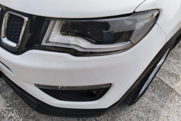 Used  Compass 2017 200T Automatic Comfort Edition
