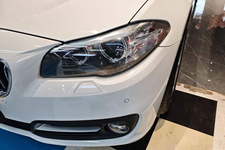 Used BMW 5 Series 2014 520Li Elegant Model