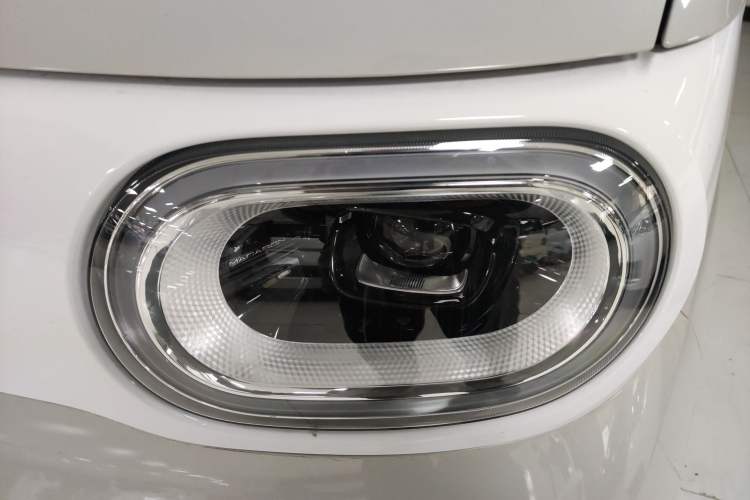 Used Wuling Hongguang MINIEV 2024 3rd Generation 215km Advanced Version