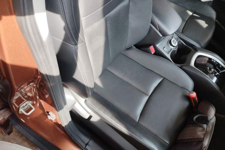 Used Nissan X-Trail 2014 2.5L CVT Luxury Edition 4WD
