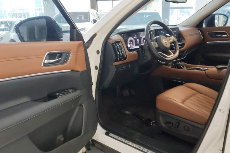 Used Nissan Terra 2024 380 VC-TURBO Four-Wheel Drive Prestige Edition 6 Seats