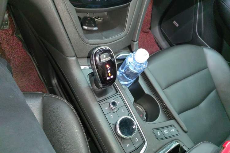 Used Cadillac XT6 2021 2.0T 7-Seater Two-Wheel-Drive Luxury Version