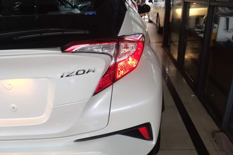Used Toyota IZOA 2020 2.0L Enjoy Edition
