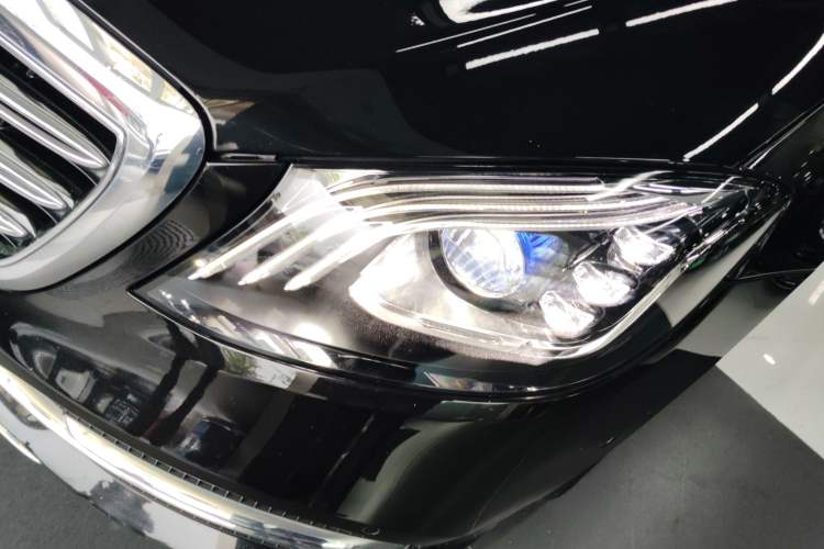 Used Mercedes-Benz S-Class 2018 S 320 L
