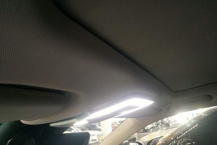 Used Hongqi H9 2020 2.0T Smart Connect Flagship Edition
