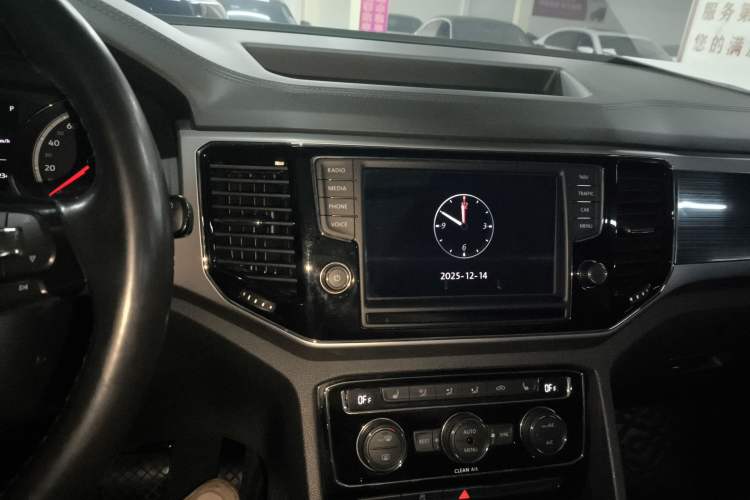 Used Volkswagen Teramont 2017 330TSI Two-Wheel-Drive Luxury Edition