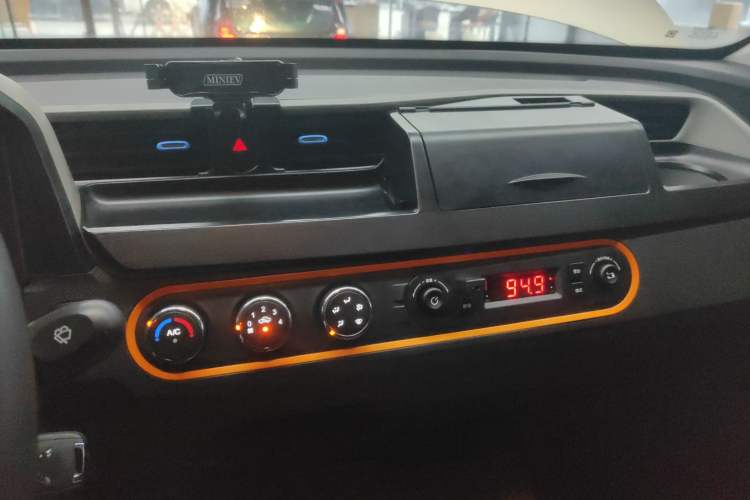 Used Wuling Hongguang MINIEV 2020 Zizai Version Lithium-NMC