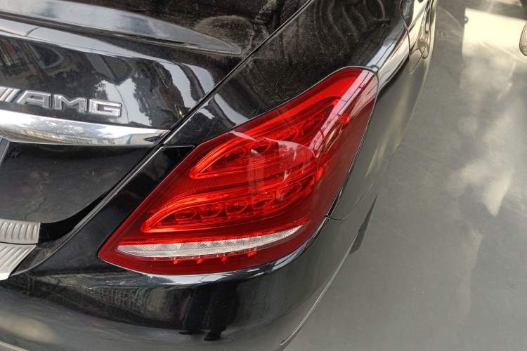 Used Mercedes-Benz C-Class 2015 Facelift C 180 L
