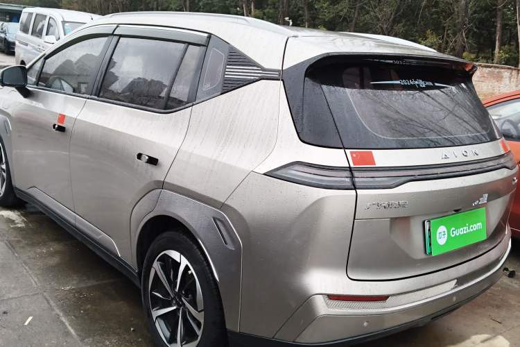 Used AION Y 2022 Plus 70 Smart Edition