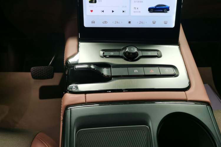 Used Nio EC6 2020 605 km Sport Edition