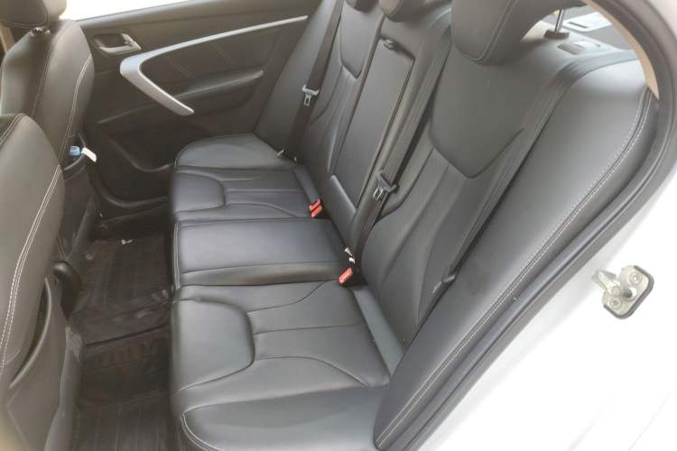 Used Geely Auto Emgrand 2017 Sedan Million Edition 1.5L CVT Upward Version
