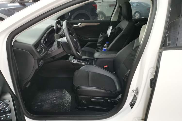 Used Ford Focus 2020 Hatchback EcoBoost 180 Automatic Trend Edition