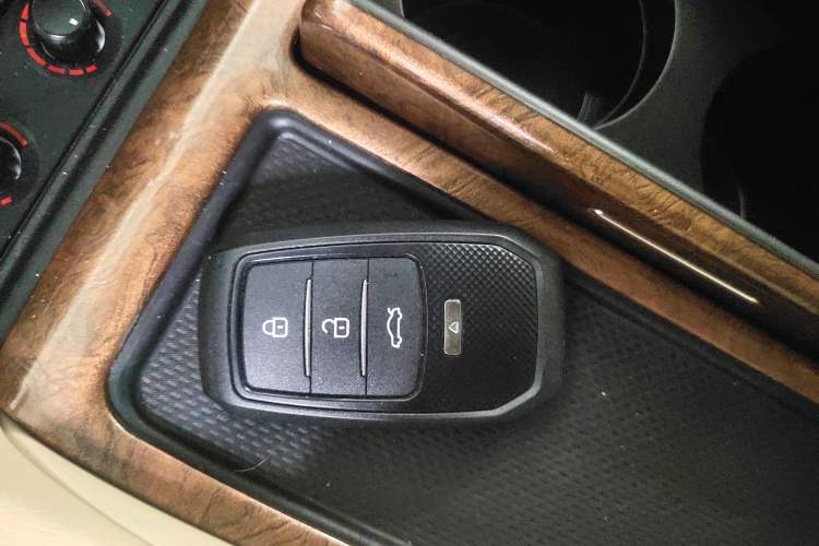 Used Toyota Alphard 2018 3.5L Prestige Edition
