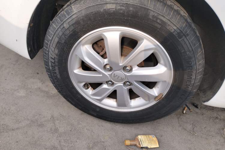 Used Kia K2 2015 Sedan 1.4L MT GLS