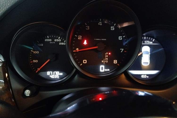 Used Porsche Macan 2016 Macan 2.0T
