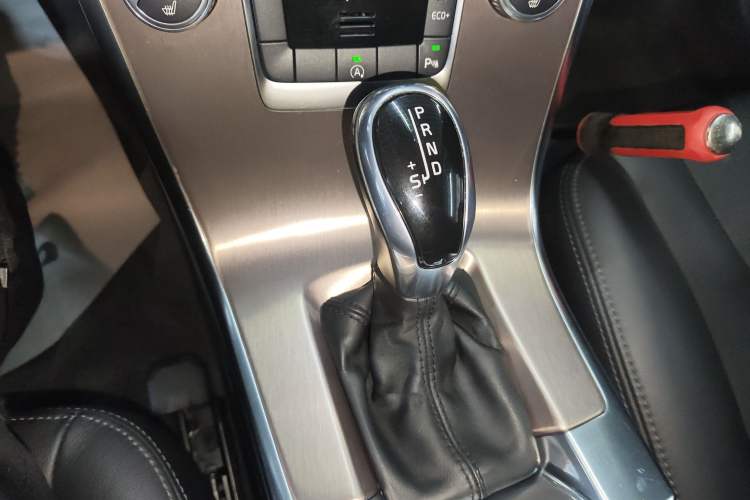 Used Volvo XC60 2016 T5 Smart Upgrade Model