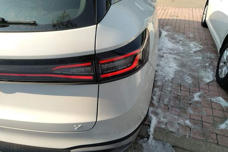 Used Volkswagen ID.4 X 2025 Smart Version Pure & Intelligent Enjoyment Edition
