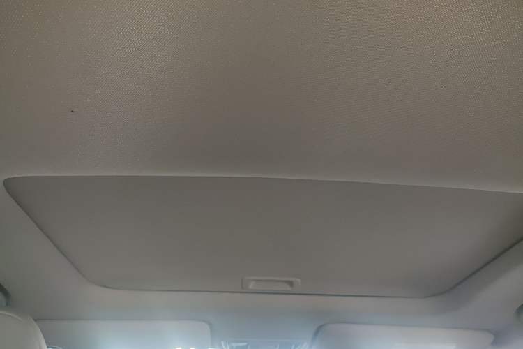 Used Honda Jade 2014 1.8L Automatic Comfort Elite Version 5 Seats