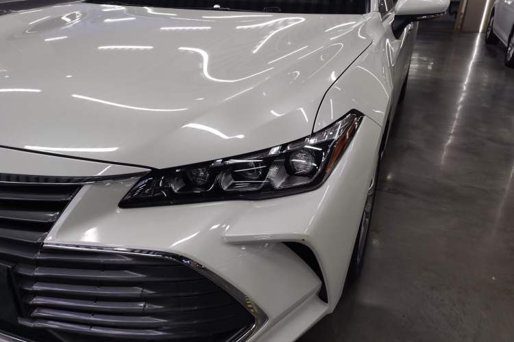 Used Toyota Avalon 2019 2.0L Luxury Edition China VI Standard