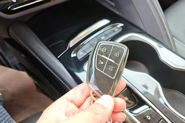 Used Buick Envision 2021 Encore Plus 652T Five-Seat Luxury Model
