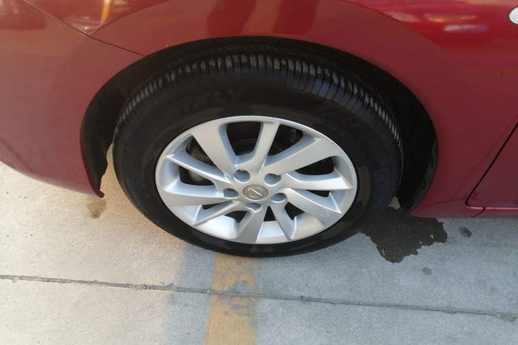 Used Nissan Tiida 2016 1.6L CVT Cool Dynamic Edition