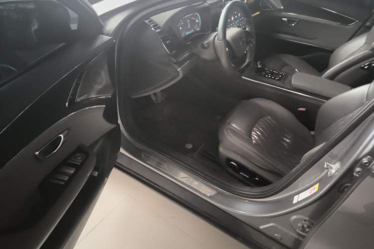 Used BYD Han 2020 EV Four-Wheel Drive High-Performance Flagship Model
