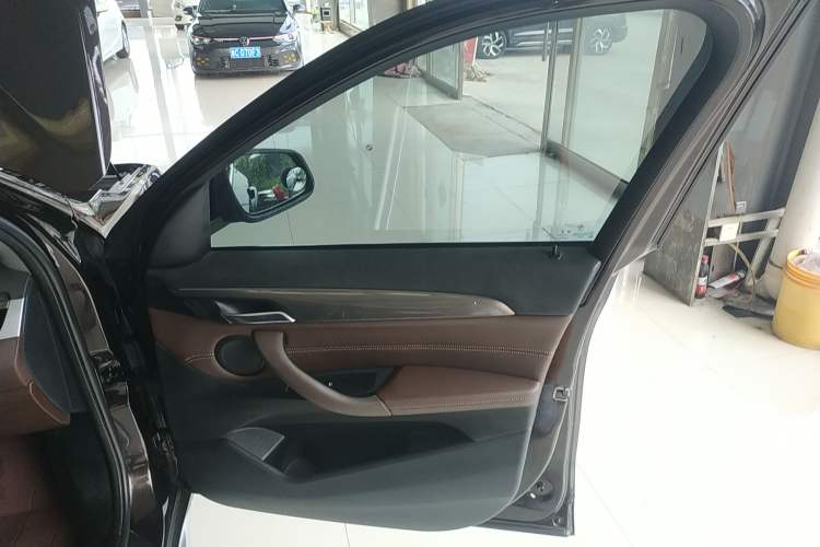 Used BMW X1 2019 sDrive18Li Premium Edition
