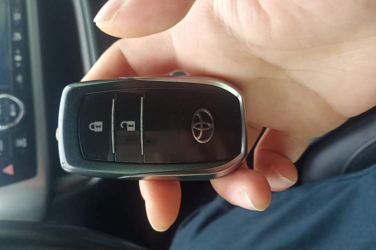 Used Toyota Highlander 2015 2.0T Four-Wheel Drive Luxury Edition 7-Seater