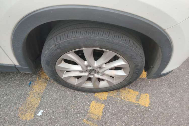 Used Mazda CX-5 2013 2.5L Automatic 4x4 Luxury Version
