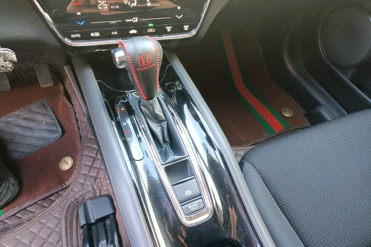 Used Honda Vezel 2020 220 TURBO CVT Elite Edition
