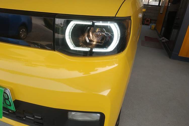 Used Wuling Hongguang MINIEV 2021 Macaron Fashion Model Lithium Iron Phosphate
