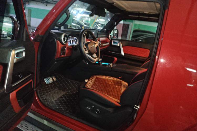 Used Beijing Auto F40 2021 2.0T Automatic Cube Edition
