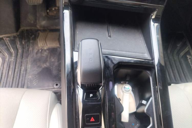 Used Geely Auto Emgrand X7 Sport 2023 Boyue COOL 1.5TD ZhiZun Edition
