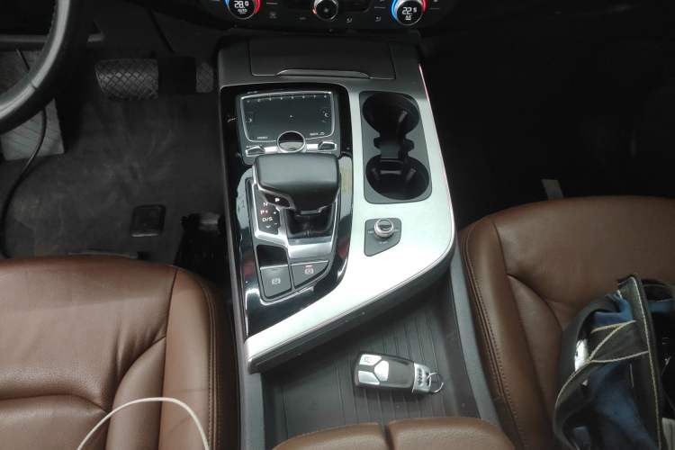 Used Audi Q7 2018 45 TFSI Technology Edition
