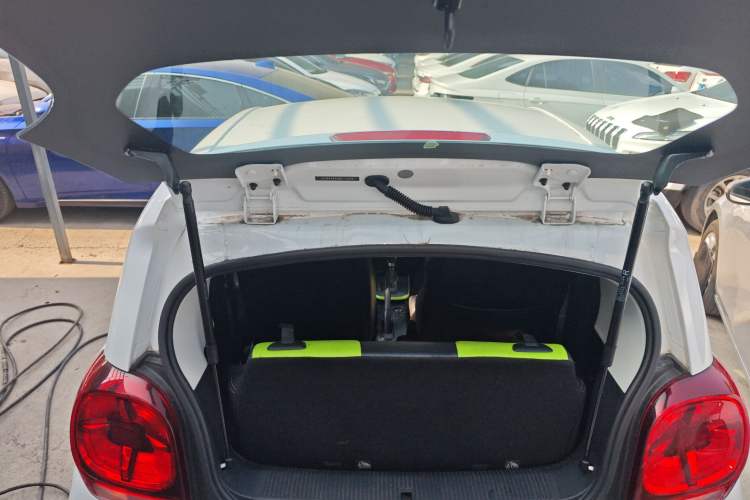 Used Roewe Clever 2021 302km All-Round Version
