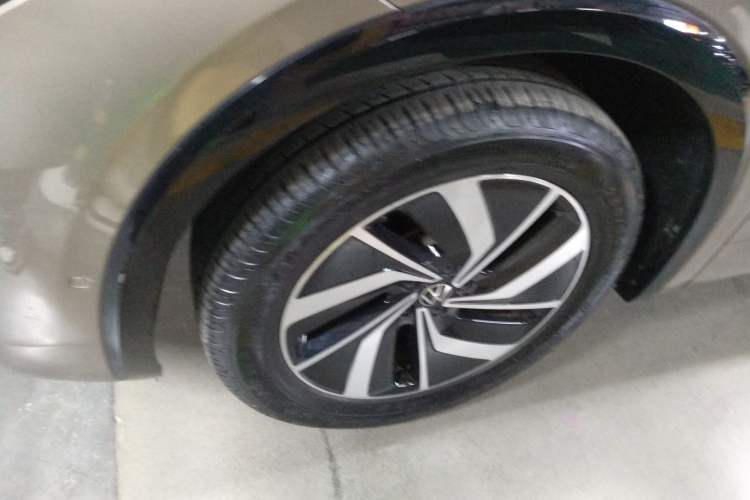 Used Volkswagen Viloran 2020 330TSI Luxury Edition
