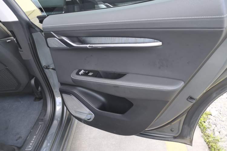 Used Zeekr 001 2022 Ultra-Long Range Single-Motor WE Version
