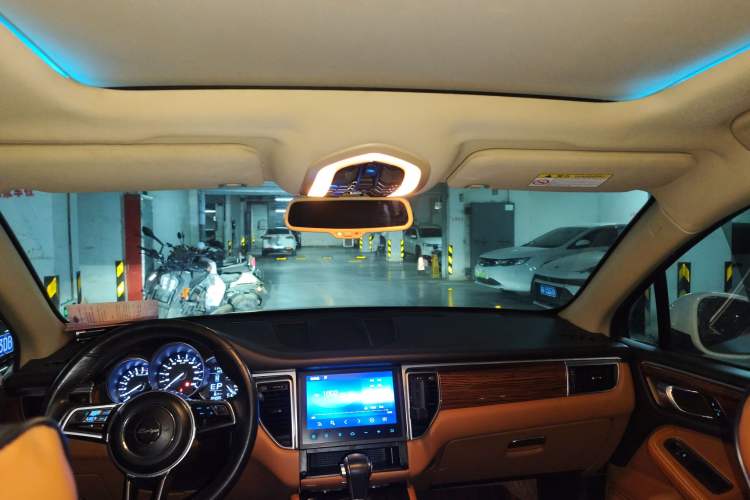 Used Zotye SR9 2017 2.0T Automatic Ultimate Light Edition