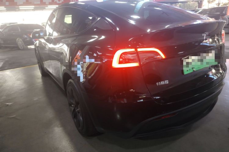 Used Tesla Model Y 2021 Long-Range All-Wheel-Drive Version