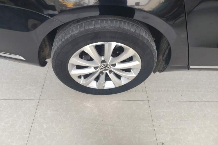 Used Volkswagen Magotan 2015 Facelift 1.8TSI Luxury Model
