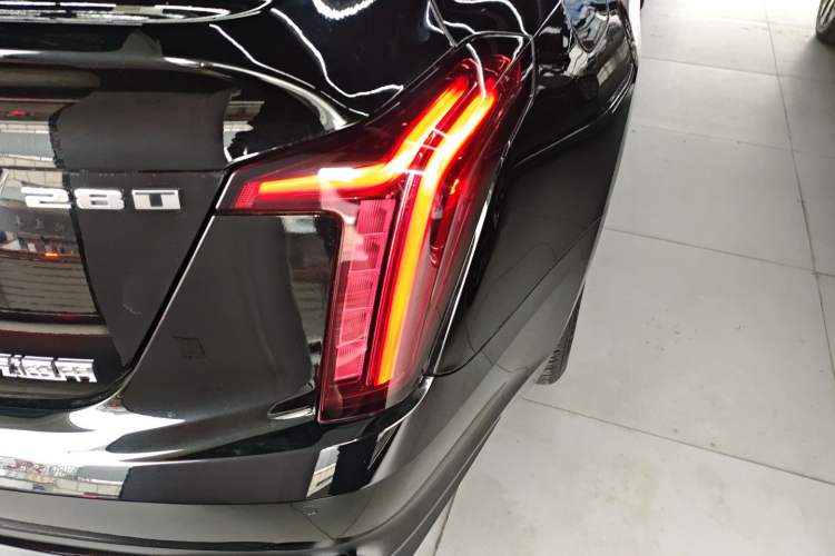 Used Cadillac CT5 2021 Revised 28T Luxury Version
